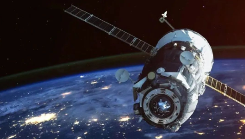 萨里大学和空客最新研究成果多层“太空皮肤”帮助航天器采集能量