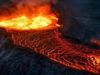 帝國(guó)理工學(xué)院 | 觀察到巖漿在火山下面以意想不到的方式流動(dòng)