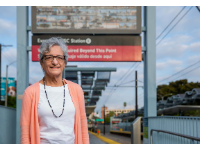 南加州大学 | 南加州大学普莱斯分校的杰纳维夫&middot;朱利亚诺（Genevieve Giuliano）是新任杰出教授，长期以来一直是交通先驱