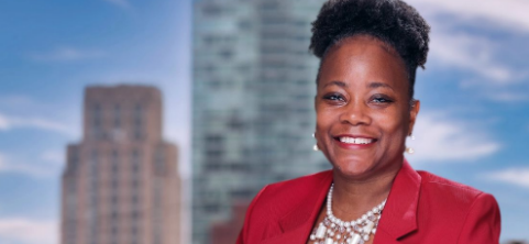 杜克大学 | Domonique Redmond 荣获 2023 年杜克大学员工社区服务奖