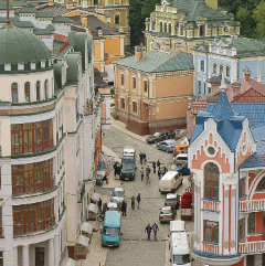 亂成一鍋粥！港校卷到飛起，新加坡悄悄擴(kuò)招，英澳開閘放水，27fall出路究竟在哪