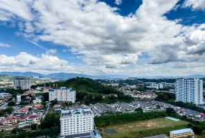 &rdquo;双非工作党放弃中外合办offer，毅然奔赴马来国大，后悔了吗？