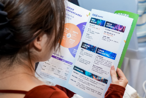 胡润报告揭秘高净值家庭留学新动向；香港五年规划官宣&ldquo;留学黄金窗口&rdquo;