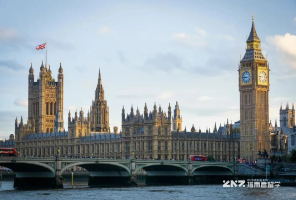 惊呆！港五将完全取代王爱曼华？英校惨成&ldquo;备胎&rdquo;，港校会成下一个降温区吗......